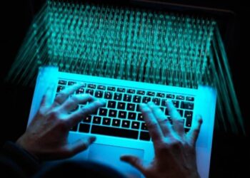 Vini re! Këto fjalëkalime duhet të shmangni që të mos ju ‘hakohet’ Facebook dhe Gmail