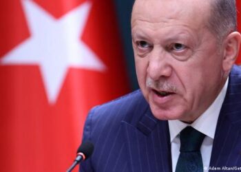 “Forcohet marka e shtetit”/ Erdogan merr vendimin: Vendi nuk do të quhet më Turqi