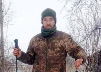 FOTO/ Rusia ekzekuton ushtarakun e inteligjencës së Ukrainës