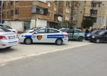 Emri/ I zhdukur prej një jave, nëna vlonjate gjen djalin e vdekur në shtëpi