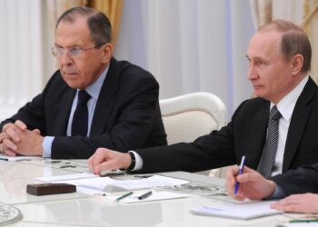 Rusia “sheh” mundësi për marrëveshje me Perëndimin, ja thirrja e ministrit Lavrov ndaj Putin