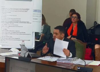 Tabaku: A keni udhëtuar me Gugallajn, Mërtirin e Zoton? Ahmetaj: Doni të shuani kuriozitetin e jetës sime private? S’kam lidhje gjaku…!