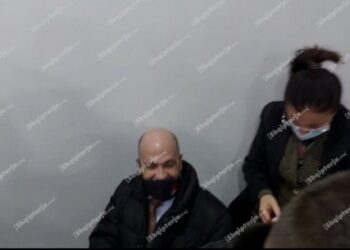 Dënimi me burg i Tahirit, përfaqësues të ambasadës amerikane ishin prezent në sallën e gjyqit
