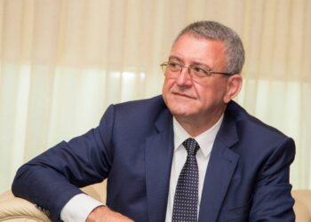 Shembulli që na vjen nga Parlamenti Europian dhe UEFA për përfshirjen e politikës në sport