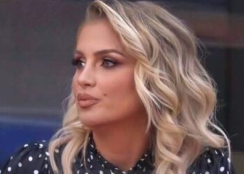 Big Brother/ Surprizë e madhe për Beniadën, familjarët dhe këngëtari i preferuar e takojnë në shtëpi