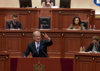 Berisha: Ambasada ruse po na kërcënon, Tirana të reagojë, të miratojmë rezolutë për Ukrainën