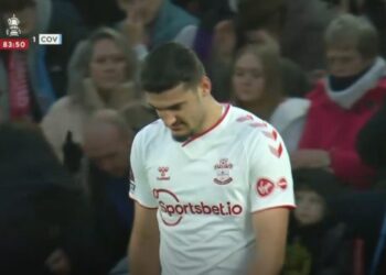 Video/ Broja jep asistin e golit të fitores dhe ndihmon Southampton të kalojë turin e FA Cup, por në fund dëmtohet