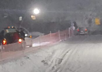 VIDEO / Reshje bore në Xibër, bllokohet qarkullimi në rrugën e Arbrit