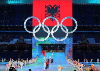 Kryeministri publikon foton e Olimpiadës: “Shqiponja në stadiumin Olimpik të Pekinit!”