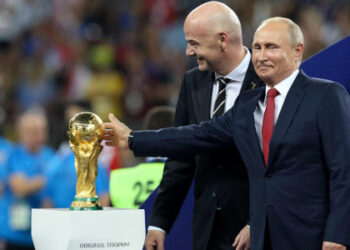 FIFA merr vendimin: Heq flamurin e Rusisë dhe ndalon himnin e saj kombëtar!