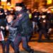 Protesta kundër luftës në Ukrainë, qindra të arrestuar në Rusi