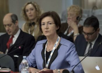 Bie nga ballkoni, humb jetën tragjikisht ambasadorja italiane në Australi