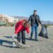 Pastrimi i plazhit / Kumbaro me të rinjtë në Velipojë: Pas datës 1 qershor nuk ka më qese plastike