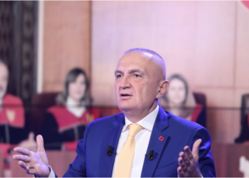 Plotësohet anëtari i 10-të/ Meta dekreton Arbena Ahmetin për në Gjykatën e Lartë