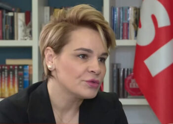 FOTO: ‘Evolucioni’ ndër vite! Ja magjia e Botox-it tek Monika Kryemadhi