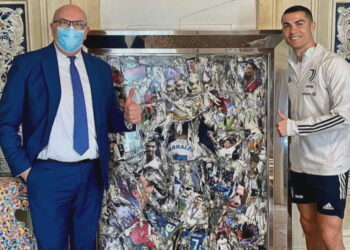 “Ibrahimoviç po pret tablonë e radhës”/ Piktori shqiptar që i shiti pikturën Ronaldos: Unë jam tifoz me…