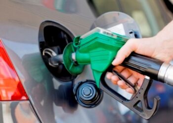 INFOGRAFIK/ Gënjeshtra dhe të vërteta, pse po blejnë shqiptarët naftën me 196 lekë?