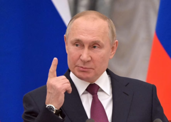 Prag-lufte në Ukrainë/ Putin kërkon njohjen e Krimesë si pjesë të Rusisë, e krahason me Kosovën