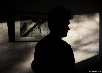 ‘Janë dyfishuar sëmundjet psikike dhe shtuar vetëvrasjet’/ Si ndjehet rinia pas dy vitesh pandemi?