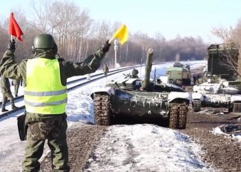 Pas përfundimit të stërvitjeve, forcat ushtarake në Krime tërhiqen dhe kthehen në garnizone