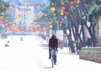 Tirana zona e “kuqe”/ Mbi 6 mijë pacientë aktivë me COVID. Si paraqitet situata në spitale