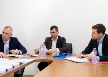 Manipulimi i zgjedhjeve/ Ekspertët e UEFA-s takim sot në FSHF me anëtarët e shoqatave rajonale