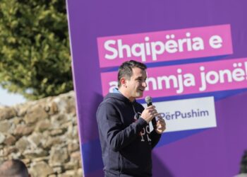 Veliaj në Prezë: Mos e jepni votën për karriget e Saliut dhe Lulit