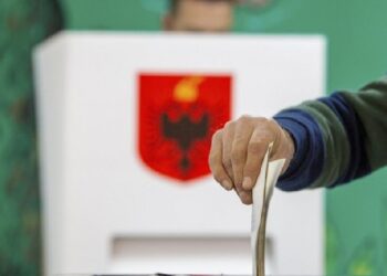 Zgjedhjet e pjesshme lokale/ Mbyllet votimi në 6 bashki të vendit, pjesëmarrja rreth 30%