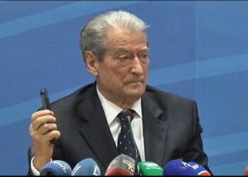 “Përjashtimi i Sali Berishës”/ Alibeaj: Lulzim Basha mori vendimin e duhur!