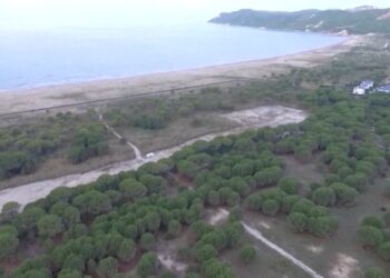 Tjetërsimi i pronave në bregdet/ Ministri Manja paralajmëron arrestime, deri zyrtarë e ish-zyrtarë