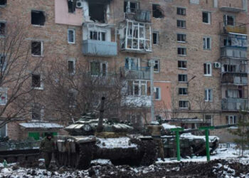 BBC bën përmbledhjen e ditës së 17-të të luftës/ Ja zhvillimet kryesore: Avancimi i trupave ruse në Mariupol, telefonata Macron-Putin-Scholz