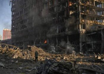 Ja pse po qëndroj në Kiev!