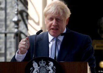 Bashkë me një donator rus/ Ja ku ishte Boris Johnson kur nisi pushtimi rus në Ukrainë!