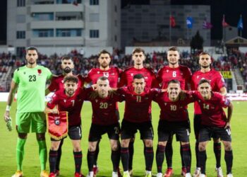 Formacionet zyrtare të Spanjë-Shqipëri/ Traineri Reja do befasojë me titullarët e zgjedhur!