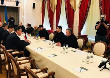Pushtimi i Ukrainës/Përcaktohet dita e raundit të tretë të bisedimeve mes Moskës dhe Kievit