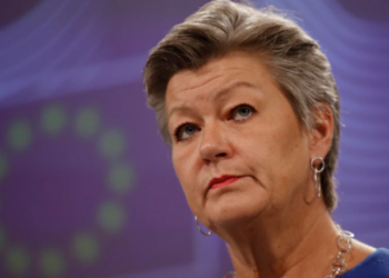 1 milionë të ikur nga lufta/ BE miraton masa urgjente për të mbrojtur refugjatët ukrainas