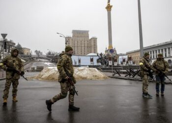 Disfata e Putin/ Të lodhur e pa furnizime, forcat ruse tërhiqen nga veriu i Ukrainës: Kanë nevojë për rotacion, ka shumë të plagosur