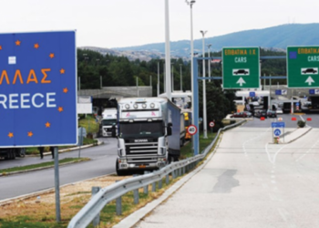 Lajm i mirë për shqiptarët që do të udhëtojnë drejt Greqisë, nga nesër do të hiqet…