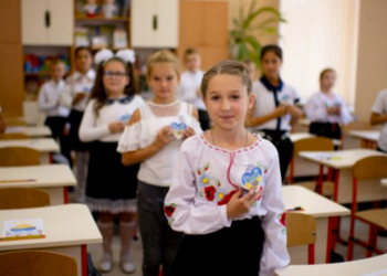 Pas 32 dite luftë, rifillon mësimi në Kiev. Kryebashkiaku Klitschko: Nuk dorëzohemi