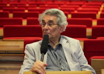 Profesori i Universitetit të Sorbonës: Zeusi s’ishte grek, por “pellazg”, ja shtrembërimet e historianëve ndër vite