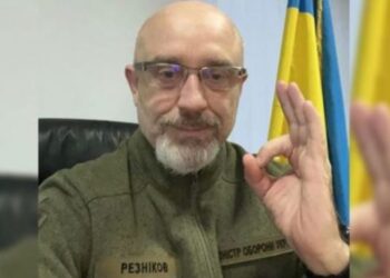 Ministri i Mbrojtjes i Ukrainës: Rusia po nis fushatën dezinformuese ku do të shpallë dorëzimin e Kievit dhe qeverisë, mos i besoni