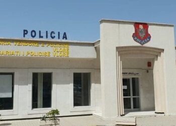 Emri/ Arrestohet nënkomisari i policisë: Ja për çfarë akuzohet