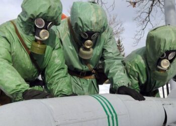 Ukraina: Rusia po përgatit terrenin për përdorimin e armëve kimike. Si të mbroheni dhe mjekoheni