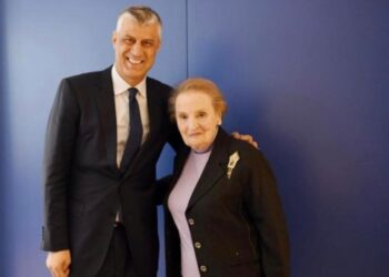 Ndërron jetë Albright, Rama publikon foton e saj me Thaçin: Lajm i trishtë! Mbikqyri rrugën e lirisë së Kosovës