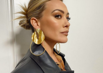 “Në djall të shkojë Putin”/ Aktorja e famshme revoltohet me presidentin rus: Uroj që jeta e tij të jetë e mjerueshme