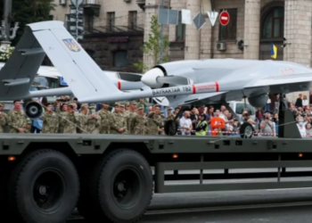 Dronët turq “Bayraktar” të ushtrisë ukrainase po i shkundin agresorët rusë