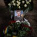 FOTO/ Funerali i vetmuar i një ushtari të ri në Ukrainë që humbi jetën në ditën e tretë të pushtimit rus