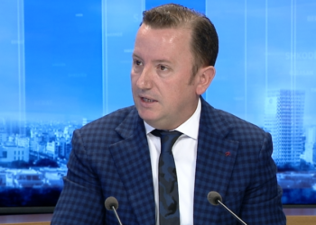 Sot kushton 217 lekë/ Ish-ministri i Drejtësisë: 4 pyetje për naftën, bordin qeveritar dhe një analize mbi çmimin!