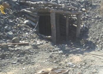 Shembet një galeri në minierën e kromit në Tropojë, dyshime për dy persona të mbetur nën tokë. Policia…!