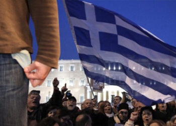 Greqi/ Projektligji i ri: Emigrantët shqiptarë me qëndrim prej 30 vitesh, do marrin pension të plotë. Syriza: Uleni në 20 vite